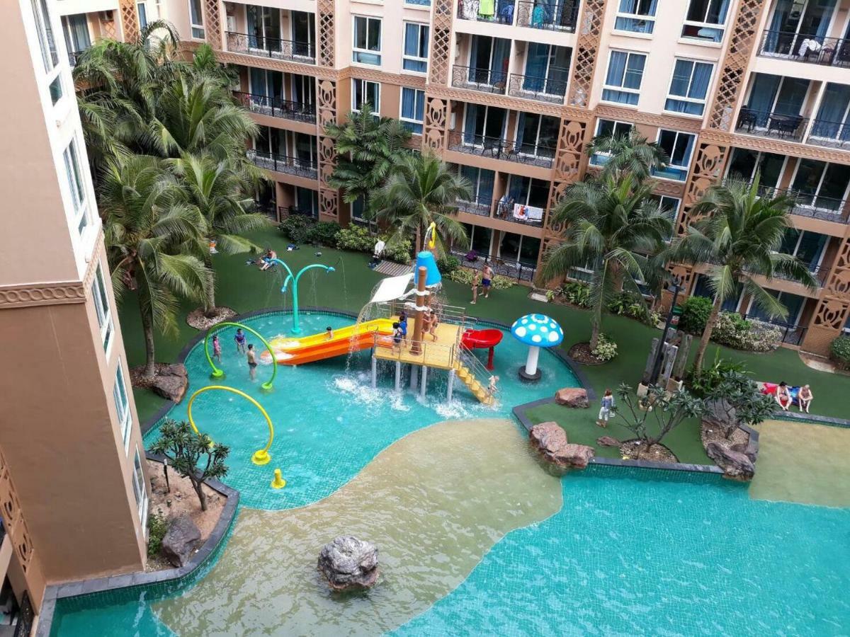 Atlantis Condo Resort Jomtian Pattaya Pantai Jomtien Bagian luar foto