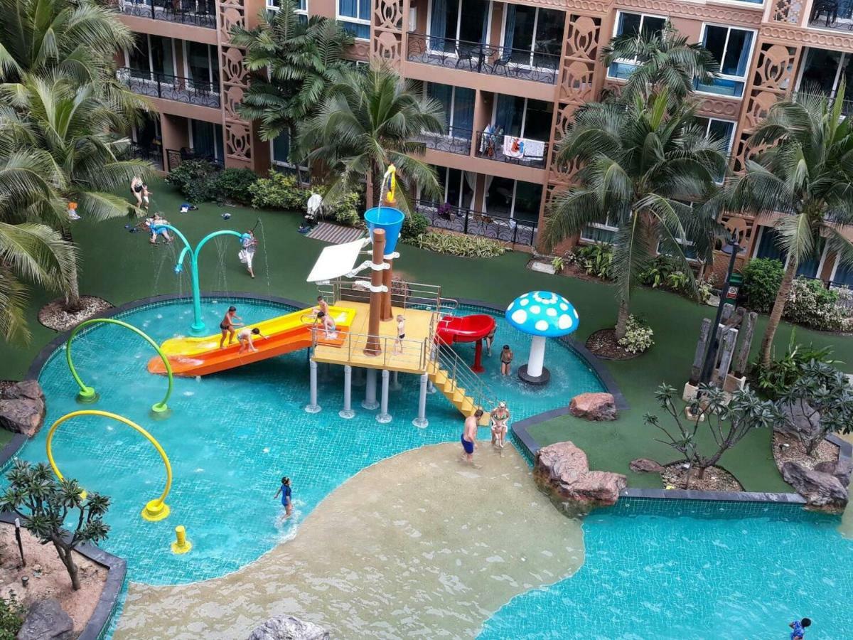 Atlantis Condo Resort Jomtian Pattaya Pantai Jomtien Bagian luar foto