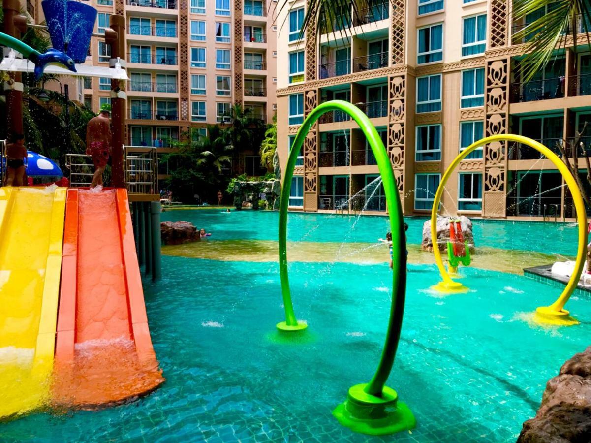 Atlantis Condo Resort Jomtian Pattaya Pantai Jomtien Bagian luar foto